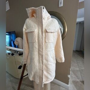 BCBG TEDDY SHERPA Cream Hooded Women's Coat